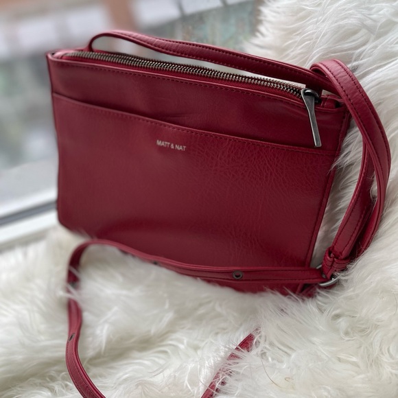 Red Matt & Nat Crossbody Purse with Silver Accents - Picture 4 of 4